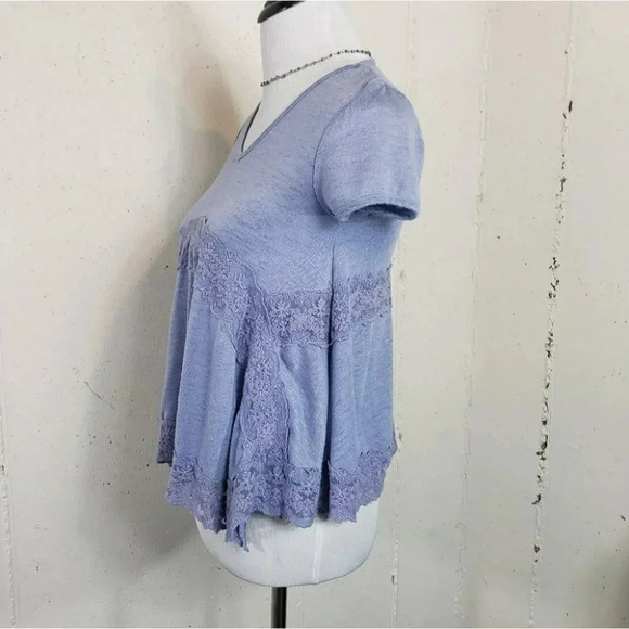 Cloud chaser XS periwinkle flowy top - Picture 4 of 5